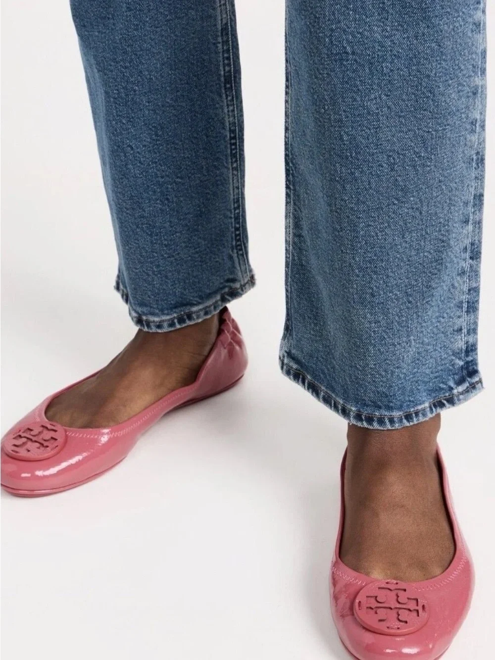Tory Burch $228 Minnie Travel Ballet Flats Patent Washed Berry size 9